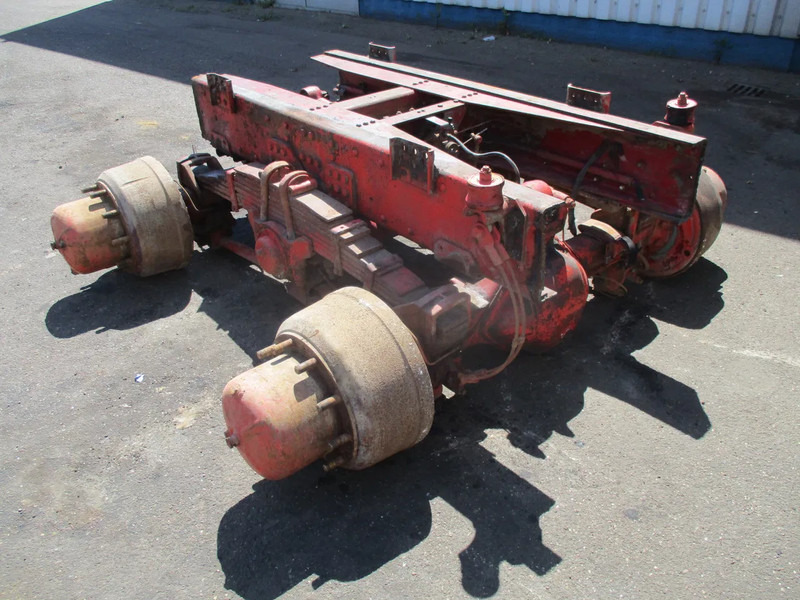 Stražnja osovina za Kamion Iveco 6x4 Back Axle / Double Pont , 2 pieces in stock: slika Stražnja osovina za Kamion Iveco 6x4 Back Axle / Double Pont , 2 pieces in stock