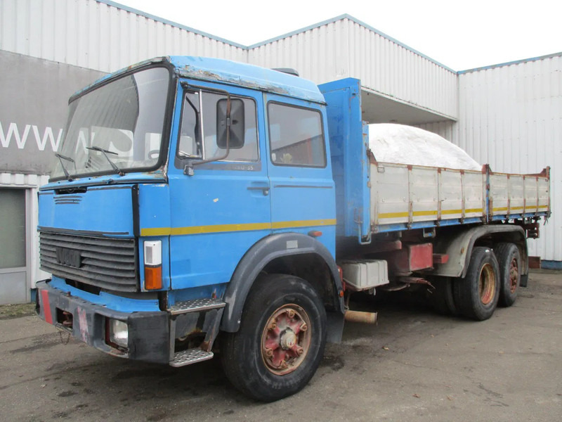 Iveco Turbostar 190-30 , Manual , V8 , 3 way tipper , Spring suspension , 6x2 - Kiper: slika Iveco Turbostar 190-30 , Manual , V8 , 3 way tipper , Spring suspension , 6x2 - Kiper Iveco Turbostar 190-30 , Manual , V8 , 3 way tipper , Spring suspension , 6x2 - Kiper: slika Iveco Turbostar 190-30 , Manual , V8 , 3 way tipper , Spring suspension , 6x2 - Kiper