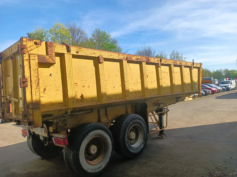 Kaiser 2 Axle Steel Tipper , Spring Suspension , Drum Brakes - Kiper poluprikolica: slika Kaiser 2 Axle Steel Tipper , Spring Suspension , Drum Brakes - Kiper poluprikolica Kaiser 2 Axle Steel Tipper , Spring Suspension , Drum Brakes - Kiper poluprikolica: slika Kaiser 2 Axle Steel Tipper , Spring Suspension , Drum Brakes - Kiper poluprikolica
