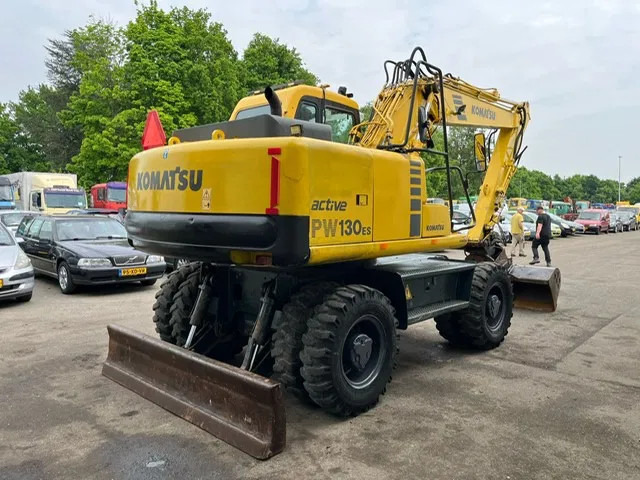 Komatsu PW 130 ES-6K , Wheel Excavator - Bager na kotačima: slika Komatsu PW 130 ES-6K , Wheel Excavator - Bager na kotačima Komatsu PW 130 ES-6K , Wheel Excavator - Bager na kotačima: slika Komatsu PW 130 ES-6K , Wheel Excavator - Bager na kotačima