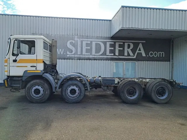 MAN 35-364 / FE 360 A , 8x4 , Spring Suspension , ZF Manual , Airco - Kamion-šasija: slika MAN 35-364 / FE 360 A , 8x4 , Spring Suspension , ZF Manual , Airco - Kamion-šasija MAN 35-364 / FE 360 A , 8x4 , Spring Suspension , ZF Manual , Airco - Kamion-šasija: slika MAN 35-364 / FE 360 A , 8x4 , Spring Suspension , ZF Manual , Airco - Kamion-šasija