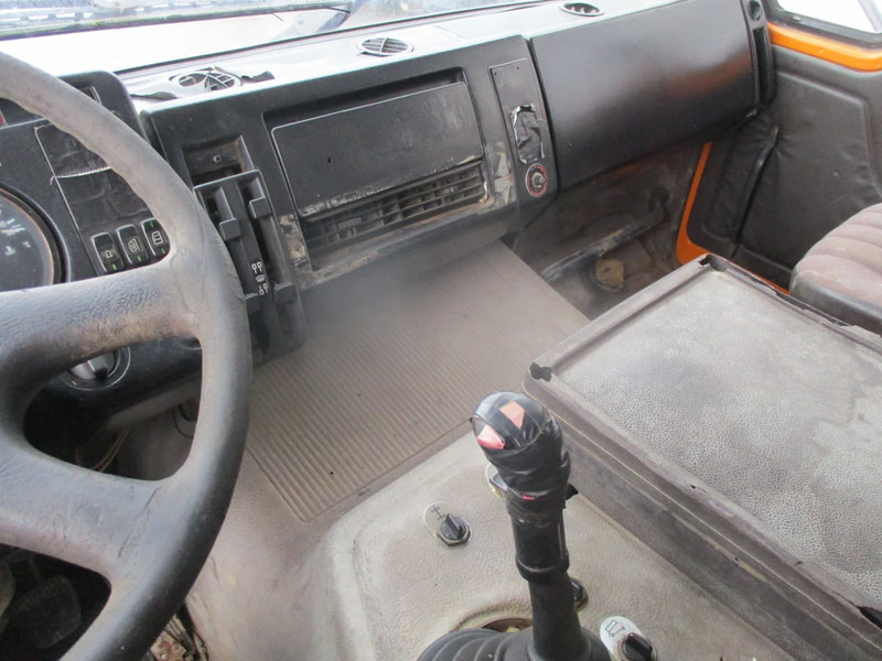 Kiper Mercedes-Benz 2635 , V8 Bi-Turbo , 6x4, ZF Manual , 3 way tipper , Spring suspension: slika Kiper Mercedes-Benz 2635 , V8 Bi-Turbo , 6x4, ZF Manual , 3 way tipper , Spring suspension