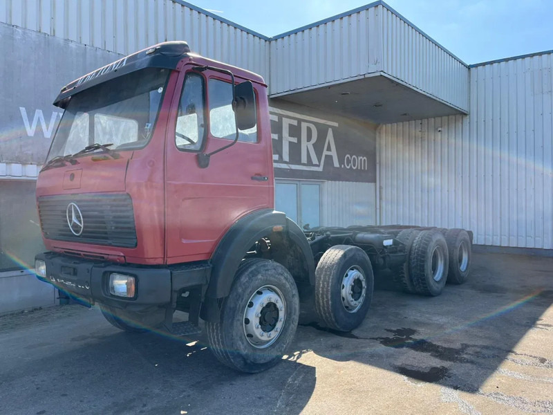 Mercedes-Benz SK 3228 , V8 , 8x4 , Manual , Spring suspension - Kamion-šasija: slika Mercedes-Benz SK 3228 , V8 , 8x4 , Manual , Spring suspension - Kamion-šasija Mercedes-Benz SK 3228 , V8 , 8x4 , Manual , Spring suspension - Kamion-šasija: slika Mercedes-Benz SK 3228 , V8 , 8x4 , Manual , Spring suspension - Kamion-šasija