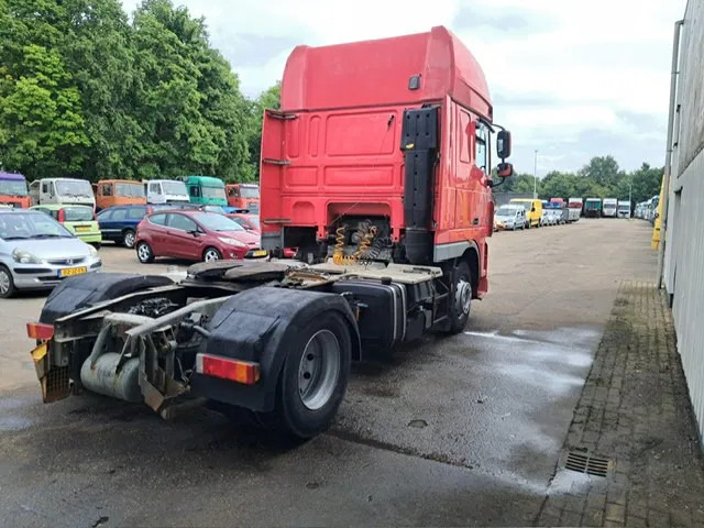 DAF XF 105 460 , Manual Gearbox , PTO , Tipper Hydraulics , Airco , Superspace Cab - Tegljač: slika DAF XF 105 460 , Manual Gearbox , PTO , Tipper Hydraulics , Airco , Superspace Cab - Tegljač DAF XF 105 460 , Manual Gearbox , PTO , Tipper Hydraulics , Airco , Superspace Cab - Tegljač: slika DAF XF 105 460 , Manual Gearbox , PTO , Tipper Hydraulics , Airco , Superspace Cab - Tegljač