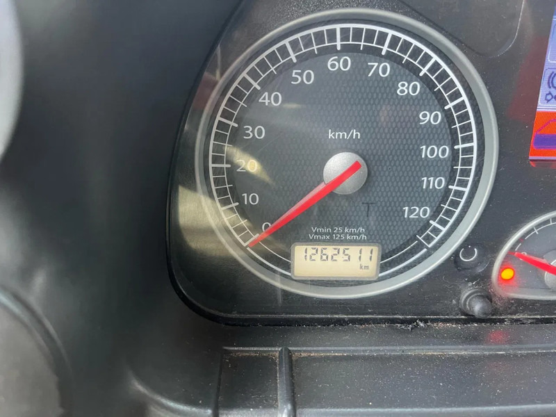 Tegljač Iveco Stralis 450 , AS 440S45 , Manual Gearbox , Euro 5: slika Tegljač Iveco Stralis 450 , AS 440S45 , Manual Gearbox , Euro 5