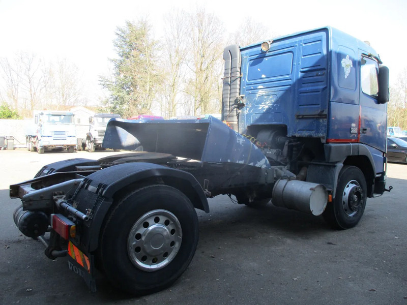 Volvo FH 12 380, Manual , Airco - Tegljač: slika Volvo FH 12 380, Manual , Airco - Tegljač Volvo FH 12 380, Manual , Airco - Tegljač: slika Volvo FH 12 380, Manual , Airco - Tegljač