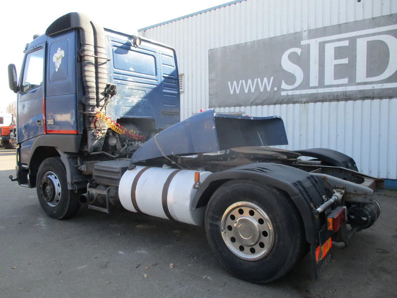 Volvo FH 12 380, Manual , Airco - Tegljač: slika Volvo FH 12 380, Manual , Airco - Tegljač Volvo FH 12 380, Manual , Airco - Tegljač: slika Volvo FH 12 380, Manual , Airco - Tegljač