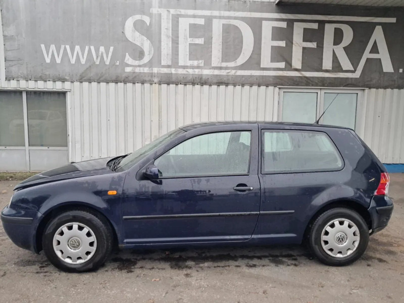 Volkswagen Golf 1.9 SDi , TRADE / EXPORT ONLY - Hatchback: slika Volkswagen Golf 1.9 SDi , TRADE / EXPORT ONLY - Hatchback Volkswagen Golf 1.9 SDi , TRADE / EXPORT ONLY - Hatchback: slika Volkswagen Golf 1.9 SDi , TRADE / EXPORT ONLY - Hatchback