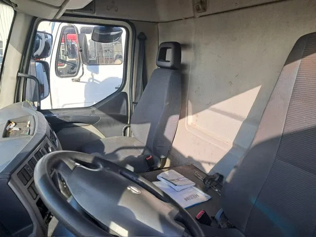 Kamion hladnjača Volvo FL 12-240 , Fridge truck , Carrier Viento: slika Kamion hladnjača Volvo FL 12-240 , Fridge truck , Carrier Viento Kamion hladnjača Volvo FL 12-240 , Fridge truck , Carrier Viento: slika Kamion hladnjača Volvo FL 12-240 , Fridge truck , Carrier Viento