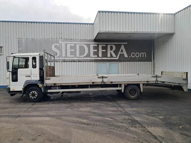 Volvo FL6-07 , Plateau / Car Transporter, Spring Suspension - Autotransporter: slika Volvo FL6-07 , Plateau / Car Transporter, Spring Suspension - Autotransporter Volvo FL6-07 , Plateau / Car Transporter, Spring Suspension - Autotransporter: slika Volvo FL6-07 , Plateau / Car Transporter, Spring Suspension - Autotransporter