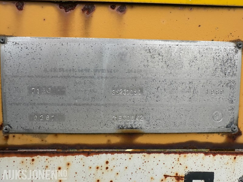 1989 Liebherr EC71 Tårnkran - Dizalica: slika 1989 Liebherr EC71 Tårnkran - Dizalica 1989 Liebherr EC71 Tårnkran - Dizalica: slika 1989 Liebherr EC71 Tårnkran - Dizalica
