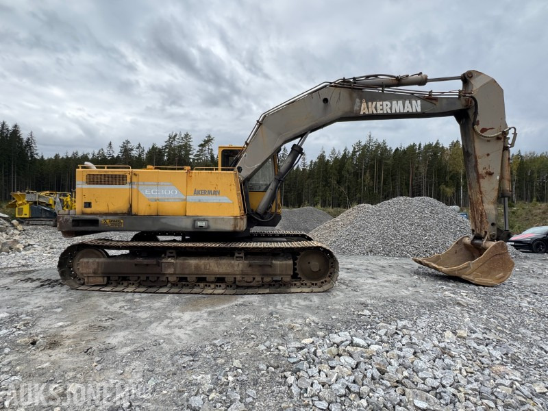 1994 Åkerman EC300 beltegraver - Bager: slika 1994 Åkerman EC300 beltegraver - Bager 1994 Åkerman EC300 beltegraver - Bager: slika 1994 Åkerman EC300 beltegraver - Bager