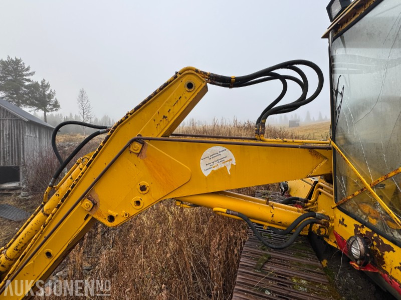 1994 Massey Ferguson 16 tonn gravemaskin - Bager: slika 1994 Massey Ferguson 16 tonn gravemaskin - Bager 1994 Massey Ferguson 16 tonn gravemaskin - Bager: slika 1994 Massey Ferguson 16 tonn gravemaskin - Bager