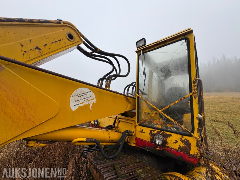 1994 Massey Ferguson 16 tonn gravemaskin - Bager: slika 1994 Massey Ferguson 16 tonn gravemaskin - Bager 1994 Massey Ferguson 16 tonn gravemaskin - Bager: slika 1994 Massey Ferguson 16 tonn gravemaskin - Bager