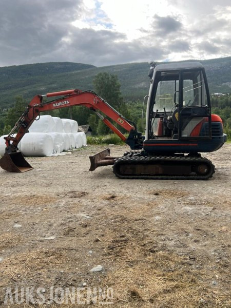 1997 Kubota KX 121-2 gravemaskin med 2 skuffer og klype - Bager: slika 1997 Kubota KX 121-2 gravemaskin med 2 skuffer og klype - Bager 1997 Kubota KX 121-2 gravemaskin med 2 skuffer og klype - Bager: slika 1997 Kubota KX 121-2 gravemaskin med 2 skuffer og klype - Bager