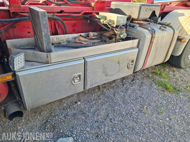 1999 Scania R144 - Kamion s kranom: slika  1999 Scania R144 - Kamion s kranom 1999 Scania R144 - Kamion s kranom: slika  1999 Scania R144 - Kamion s kranom