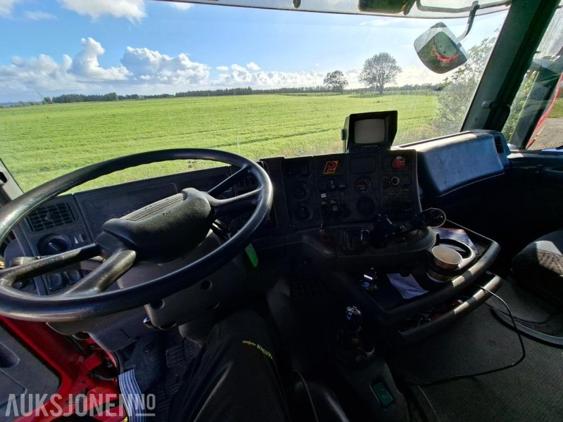 1999 Scania R144 - Kamion s kranom: slika  1999 Scania R144 - Kamion s kranom 1999 Scania R144 - Kamion s kranom: slika  1999 Scania R144 - Kamion s kranom