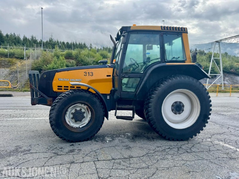 1999 Valtra 6550 - Traktor - Timer: 18688 - Traktor: slika 1999 Valtra 6550 - Traktor - Timer: 18688 - Traktor 1999 Valtra 6550 - Traktor - Timer: 18688 - Traktor: slika 1999 Valtra 6550 - Traktor - Timer: 18688 - Traktor
