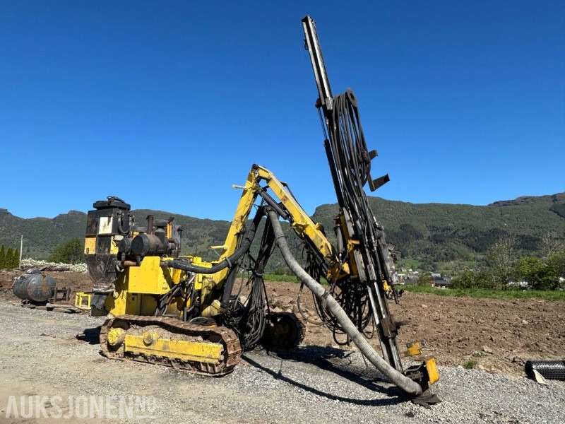 2001 Atlas Copco HP CP Borerigg m/COP 1438 Topphammer - Platforma za bušenje: slika 2001 Atlas Copco HP CP Borerigg m/COP 1438 Topphammer - Platforma za bušenje 2001 Atlas Copco HP CP Borerigg m/COP 1438 Topphammer - Platforma za bušenje: slika 2001 Atlas Copco HP CP Borerigg m/COP 1438 Topphammer - Platforma za bušenje