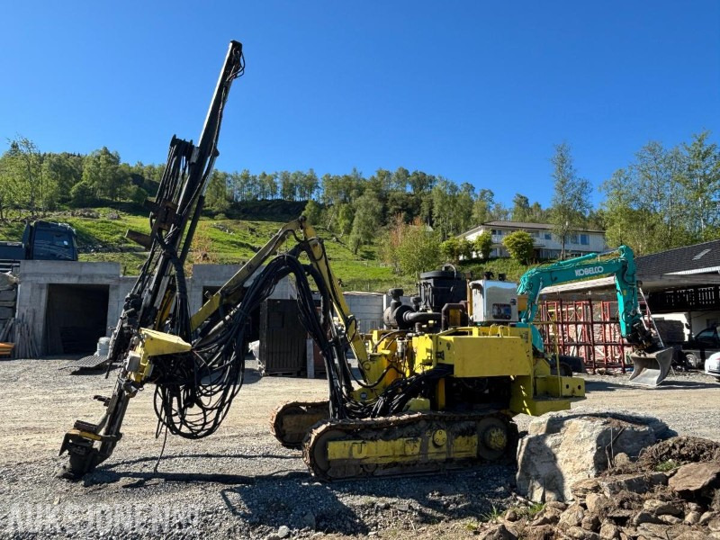 2001 Atlas Copco HP CP Borerigg m/COP 1438 Topphammer - Platforma za bušenje: slika 2001 Atlas Copco HP CP Borerigg m/COP 1438 Topphammer - Platforma za bušenje 2001 Atlas Copco HP CP Borerigg m/COP 1438 Topphammer - Platforma za bušenje: slika 2001 Atlas Copco HP CP Borerigg m/COP 1438 Topphammer - Platforma za bušenje
