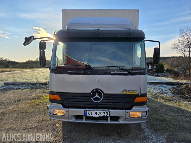 2001 Mercedes-Benz 817L/42 ATEGO SKAPBIL 36m³ MED LASTELEM - Kamion sandučar: slika 2001 Mercedes-Benz 817L/42 ATEGO SKAPBIL 36m³ MED LASTELEM - Kamion sandučar 2001 Mercedes-Benz 817L/42 ATEGO SKAPBIL 36m³ MED LASTELEM - Kamion sandučar: slika 2001 Mercedes-Benz 817L/42 ATEGO SKAPBIL 36m³ MED LASTELEM - Kamion sandučar