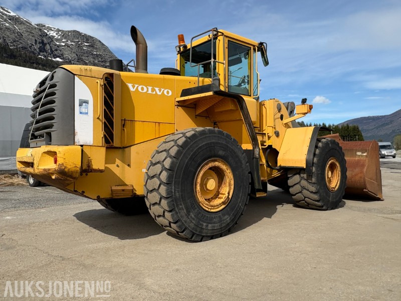 2002 Volvo L150E - 15 177 motortimer - leveres med ny sertifisering - Utovarivač na kotačima: slika 2002 Volvo L150E - 15 177 motortimer - leveres med ny sertifisering - Utovarivač na kotačima 2002 Volvo L150E - 15 177 motortimer - leveres med ny sertifisering - Utovarivač na kotačima: slika 2002 Volvo L150E - 15 177 motortimer - leveres med ny sertifisering - Utovarivač na kotačima