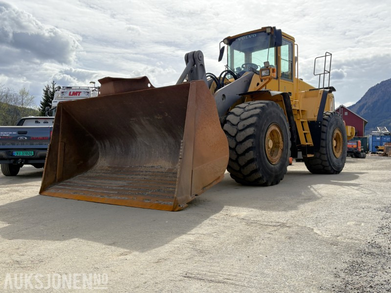 2002 Volvo L150E - 15 177 motortimer - leveres med ny sertifisering - Utovarivač na kotačima: slika 2002 Volvo L150E - 15 177 motortimer - leveres med ny sertifisering - Utovarivač na kotačima 2002 Volvo L150E - 15 177 motortimer - leveres med ny sertifisering - Utovarivač na kotačima: slika 2002 Volvo L150E - 15 177 motortimer - leveres med ny sertifisering - Utovarivač na kotačima