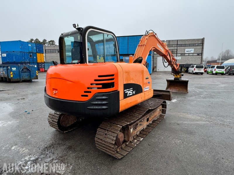 2004 Daewoo Solar 75v gravemaskin / tiltrotator / pusseskuffe / 3626 timer - Bager: slika 2004 Daewoo Solar 75v gravemaskin / tiltrotator / pusseskuffe / 3626 timer - Bager 2004 Daewoo Solar 75v gravemaskin / tiltrotator / pusseskuffe / 3626 timer - Bager: slika 2004 Daewoo Solar 75v gravemaskin / tiltrotator / pusseskuffe / 3626 timer - Bager