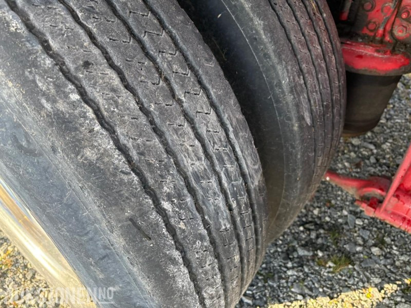 Kamion s kukastom dizalicom 2005 Iveco 260S48 krokløft: slika Kamion s kukastom dizalicom 2005 Iveco 260S48 krokløft Kamion s kukastom dizalicom 2005 Iveco 260S48 krokløft: slika Kamion s kukastom dizalicom 2005 Iveco 260S48 krokløft