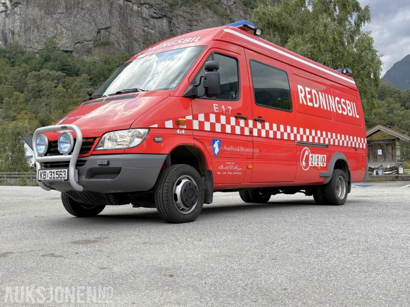 2005 Mercedes-Benz Sprinter 4-motion / 4X4 redningsbil - fullutstyrt - Vatrogasno vozilo: slika 2005 Mercedes-Benz Sprinter 4-motion / 4X4 redningsbil - fullutstyrt - Vatrogasno vozilo 2005 Mercedes-Benz Sprinter 4-motion / 4X4 redningsbil - fullutstyrt - Vatrogasno vozilo: slika 2005 Mercedes-Benz Sprinter 4-motion / 4X4 redningsbil - fullutstyrt - Vatrogasno vozilo