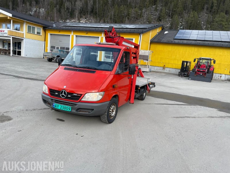 2005 Mercedes Sprinter 17m billift - Podizna platforma: slika 2005 Mercedes Sprinter 17m billift - Podizna platforma 2005 Mercedes Sprinter 17m billift - Podizna platforma: slika 2005 Mercedes Sprinter 17m billift - Podizna platforma