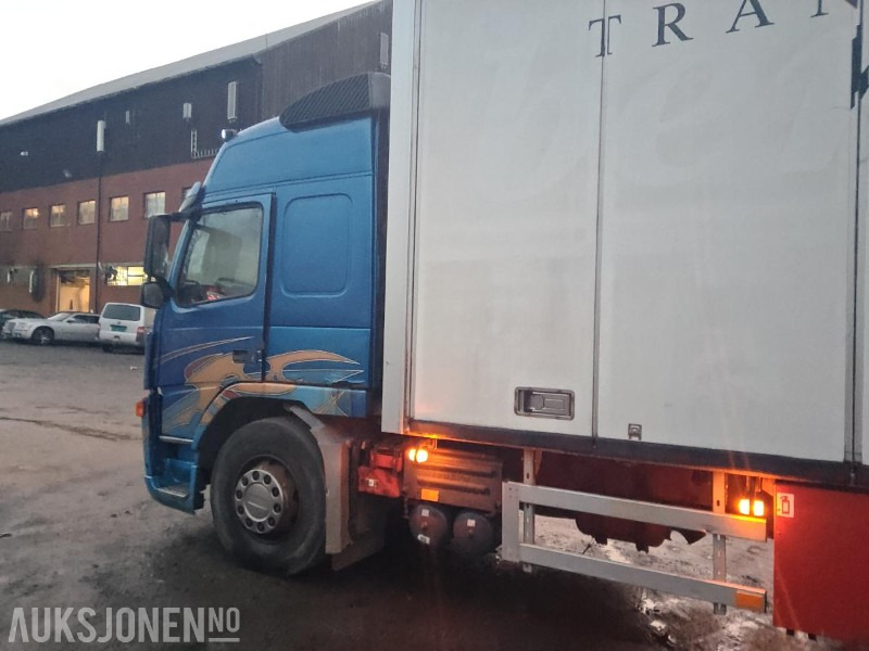 2005 Volvo FM9 - Kamion sandučar: slika 2005 Volvo FM9 - Kamion sandučar 2005 Volvo FM9 - Kamion sandučar: slika 2005 Volvo FM9 - Kamion sandučar
