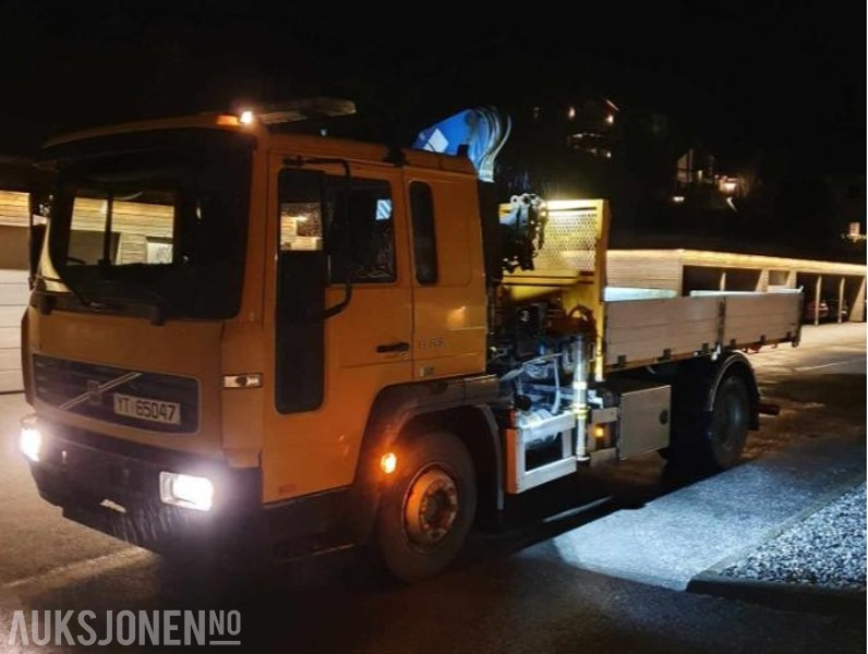 2006 Volvo FL6 med tipp og kran NYLIG EU OK TIL 22.10.2026 - Kamion s kranom: slika 2006 Volvo FL6 med tipp og kran NYLIG EU OK TIL 22.10.2026 - Kamion s kranom 2006 Volvo FL6 med tipp og kran NYLIG EU OK TIL 22.10.2026 - Kamion s kranom: slika 2006 Volvo FL6 med tipp og kran NYLIG EU OK TIL 22.10.2026 - Kamion s kranom