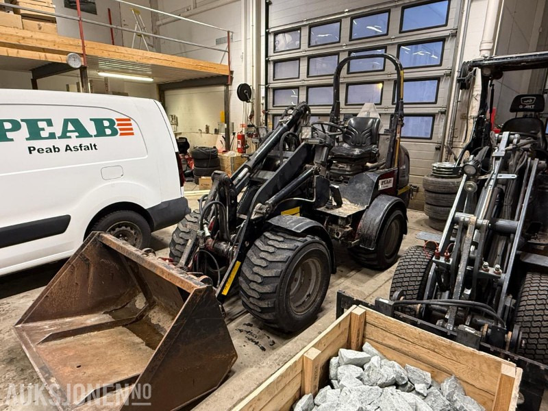 2006 Weidemann 1350CX Hjullaster - 3387T - Skuff - Sertifisert - Utovarivač na kotačima: slika 2006 Weidemann 1350CX Hjullaster - 3387T - Skuff - Sertifisert - Utovarivač na kotačima 2006 Weidemann 1350CX Hjullaster - 3387T - Skuff - Sertifisert - Utovarivač na kotačima: slika 2006 Weidemann 1350CX Hjullaster - 3387T - Skuff - Sertifisert - Utovarivač na kotačima