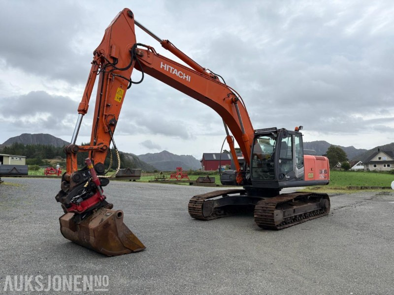 2007 Hitachi Hitachi ZX250LC-3 indexator rt80 rototilt - Bager: slika 2007 Hitachi Hitachi ZX250LC-3 indexator rt80 rototilt - Bager 2007 Hitachi Hitachi ZX250LC-3 indexator rt80 rototilt - Bager: slika 2007 Hitachi Hitachi ZX250LC-3 indexator rt80 rototilt - Bager