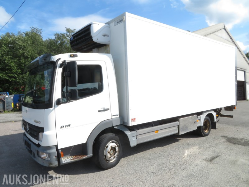 2007 Mercedes-Benz 818L/42AT kjølebil m/ Carrier Xarios 500 og Zepro lift - Kamion sandučar: slika  2007 Mercedes-Benz 818L/42AT kjølebil m/ Carrier Xarios 500 og Zepro lift - Kamion sandučar 2007 Mercedes-Benz 818L/42AT kjølebil m/ Carrier Xarios 500 og Zepro lift - Kamion sandučar: slika  2007 Mercedes-Benz 818L/42AT kjølebil m/ Carrier Xarios 500 og Zepro lift - Kamion sandučar