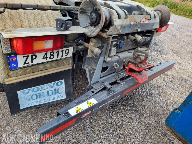 2007 Volvo FM62R Krokbil 6X2 - HIAB 20T - VBG - Tipphydraulikk - 364401KM - Kamion s kukastom dizalicom: slika 2007 Volvo FM62R Krokbil 6X2 - HIAB 20T - VBG - Tipphydraulikk - 364401KM - Kamion s kukastom dizalicom 2007 Volvo FM62R Krokbil 6X2 - HIAB 20T - VBG - Tipphydraulikk - 364401KM - Kamion s kukastom dizalicom: slika 2007 Volvo FM62R Krokbil 6X2 - HIAB 20T - VBG - Tipphydraulikk - 364401KM - Kamion s kukastom dizalicom