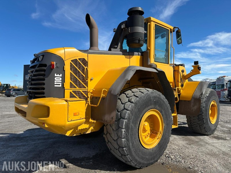 2007 Volvo L110E HJULLASTER - 11000 Timer - Utovarivač na kotačima: slika 2007 Volvo L110E HJULLASTER - 11000 Timer - Utovarivač na kotačima 2007 Volvo L110E HJULLASTER - 11000 Timer - Utovarivač na kotačima: slika 2007 Volvo L110E HJULLASTER - 11000 Timer - Utovarivač na kotačima