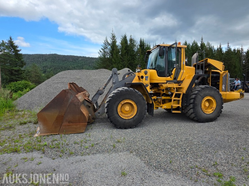 2007 Volvo L180F Hjullaster med vekt - 18510 Arbeidstimer - Utovarivač na kotačima: slika 2007 Volvo L180F Hjullaster med vekt - 18510 Arbeidstimer - Utovarivač na kotačima 2007 Volvo L180F Hjullaster med vekt - 18510 Arbeidstimer - Utovarivač na kotačima: slika 2007 Volvo L180F Hjullaster med vekt - 18510 Arbeidstimer - Utovarivač na kotačima
