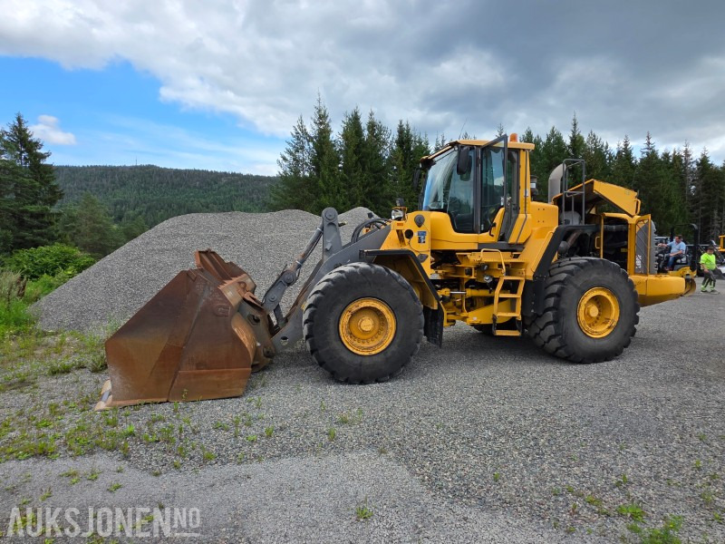 2007 Volvo L180F Hjullaster med vekt - 18510 Arbeidstimer - Utovarivač na kotačima: slika 2007 Volvo L180F Hjullaster med vekt - 18510 Arbeidstimer - Utovarivač na kotačima 2007 Volvo L180F Hjullaster med vekt - 18510 Arbeidstimer - Utovarivač na kotačima: slika 2007 Volvo L180F Hjullaster med vekt - 18510 Arbeidstimer - Utovarivač na kotačima