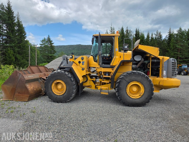 2007 Volvo L180F Hjullaster med vekt - 18510 Arbeidstimer - Utovarivač na kotačima: slika 2007 Volvo L180F Hjullaster med vekt - 18510 Arbeidstimer - Utovarivač na kotačima 2007 Volvo L180F Hjullaster med vekt - 18510 Arbeidstimer - Utovarivač na kotačima: slika 2007 Volvo L180F Hjullaster med vekt - 18510 Arbeidstimer - Utovarivač na kotačima
