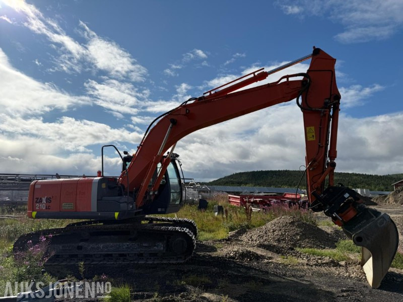 2008 Hitachi ZX210LC-3 – 9754 t - Novatron - Sentralsmøring - Bager: slika 2008 Hitachi ZX210LC-3 – 9754 t - Novatron - Sentralsmøring - Bager 2008 Hitachi ZX210LC-3 – 9754 t - Novatron - Sentralsmøring - Bager: slika 2008 Hitachi ZX210LC-3 – 9754 t - Novatron - Sentralsmøring - Bager