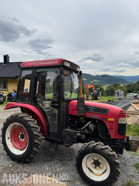 2008 Jinma 254 traktor 4x4 Diesel med snøfres, klettskuffe(fast) og triangelfeste - Kun 655,2 timer - Traktor: slika 2008 Jinma 254 traktor 4x4 Diesel med snøfres, klettskuffe(fast) og triangelfeste - Kun 655,2 timer - Traktor 2008 Jinma 254 traktor 4x4 Diesel med snøfres, klettskuffe(fast) og triangelfeste - Kun 655,2 timer - Traktor: slika 2008 Jinma 254 traktor 4x4 Diesel med snøfres, klettskuffe(fast) og triangelfeste - Kun 655,2 timer - Traktor
