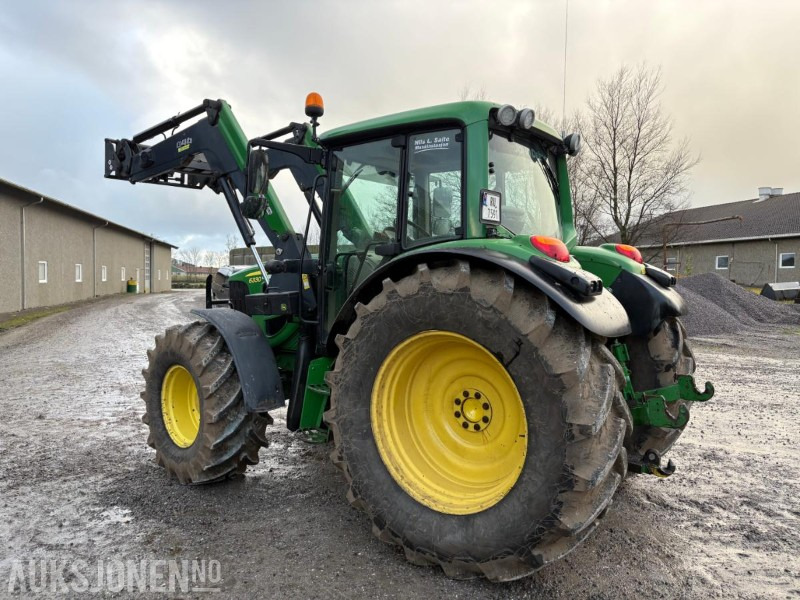2008 John Deere 6330 Premium 40 km - Traktor: slika 2008 John Deere 6330 Premium 40 km - Traktor 2008 John Deere 6330 Premium 40 km - Traktor: slika 2008 John Deere 6330 Premium 40 km - Traktor