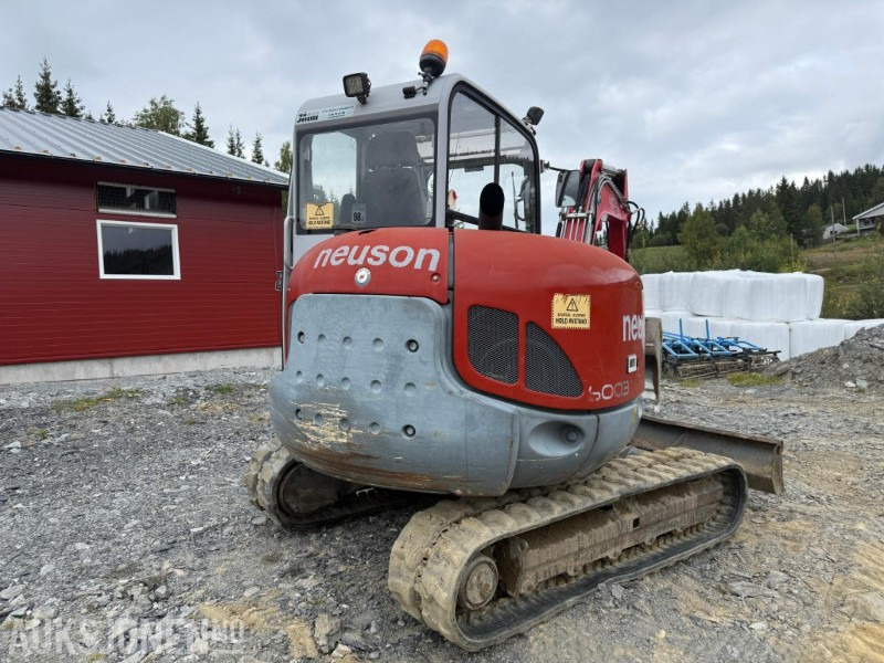 2008 Neuson 6003 - Bager: slika  2008 Neuson 6003 - Bager 2008 Neuson 6003 - Bager: slika  2008 Neuson 6003 - Bager