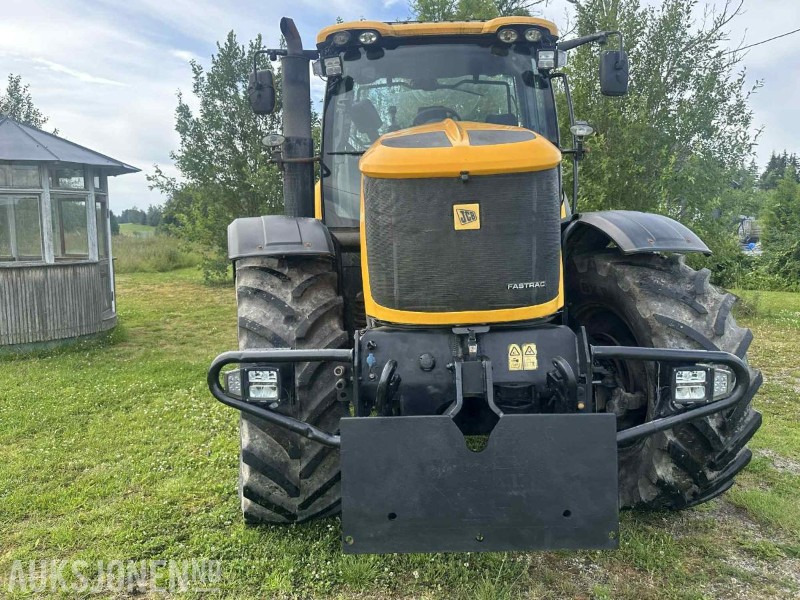 2009 JCB 8250 FASTTRAC - Traktor: slika 2009 JCB 8250 FASTTRAC - Traktor 2009 JCB 8250 FASTTRAC - Traktor: slika 2009 JCB 8250 FASTTRAC - Traktor