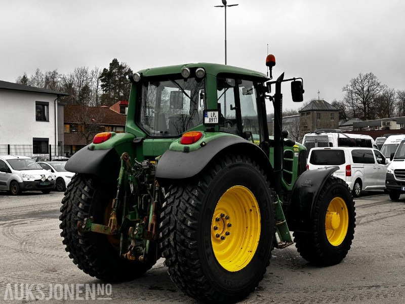 2009 John Deere 6930 Premium traktor - Traktor: slika 2009 John Deere 6930 Premium traktor - Traktor 2009 John Deere 6930 Premium traktor - Traktor: slika 2009 John Deere 6930 Premium traktor - Traktor