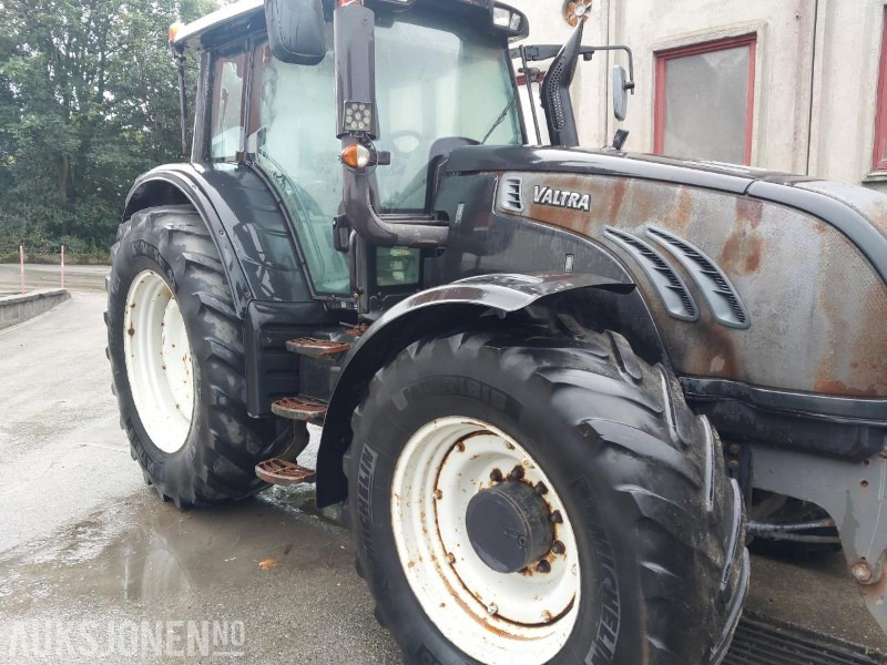 2009 Valtra T202 Versu Traktor rep objekt - Traktor: slika 2009 Valtra T202 Versu Traktor rep objekt - Traktor 2009 Valtra T202 Versu Traktor rep objekt - Traktor: slika 2009 Valtra T202 Versu Traktor rep objekt - Traktor