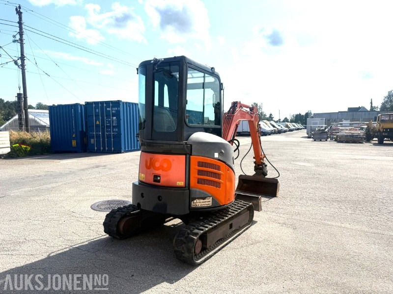 2010 Hitachi ZX22U-2 CLR minigraver med 3 skuffer - Bager: slika 2010 Hitachi ZX22U-2 CLR minigraver med 3 skuffer - Bager 2010 Hitachi ZX22U-2 CLR minigraver med 3 skuffer - Bager: slika 2010 Hitachi ZX22U-2 CLR minigraver med 3 skuffer - Bager