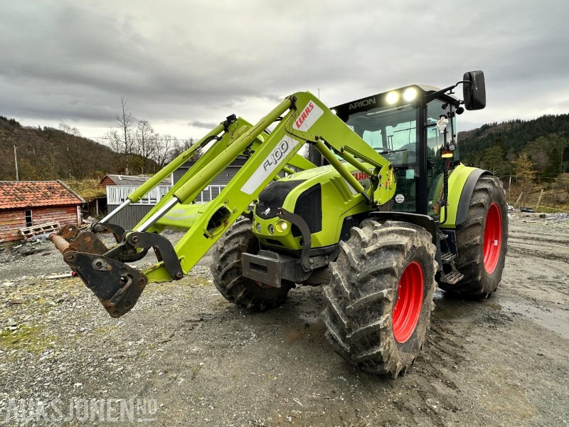 2011 Claas Arion 430 med FL100 frontlaster – 133 hk, nye dekk, kamera og hydraulisk redskapslås, 3755 timer - Traktor: slika 2011 Claas Arion 430 med FL100 frontlaster – 133 hk, nye dekk, kamera og hydraulisk redskapslås, 3755 timer - Traktor 2011 Claas Arion 430 med FL100 frontlaster – 133 hk, nye dekk, kamera og hydraulisk redskapslås, 3755 timer - Traktor: slika 2011 Claas Arion 430 med FL100 frontlaster – 133 hk, nye dekk, kamera og hydraulisk redskapslås, 3755 timer - Traktor